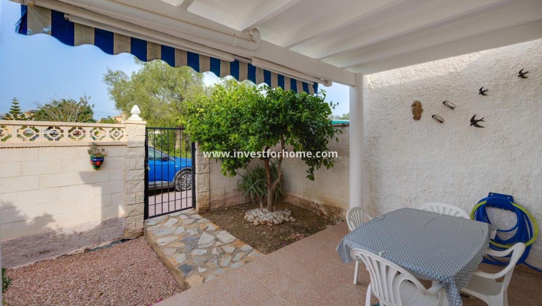 Verkoop - Villa - Orihuela Costa - Playa Flamenca
