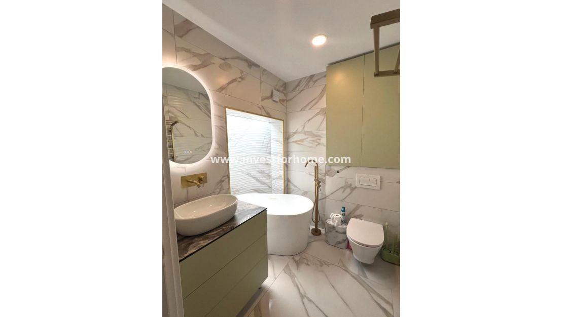 Verkoop - Villa - Orihuela Costa - Playa Flamenca