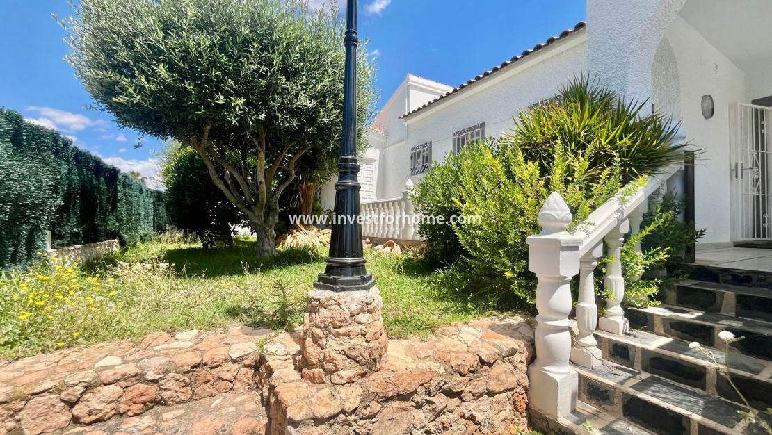 Verkoop - Villa - Orihuela Costa - Playa Flamenca