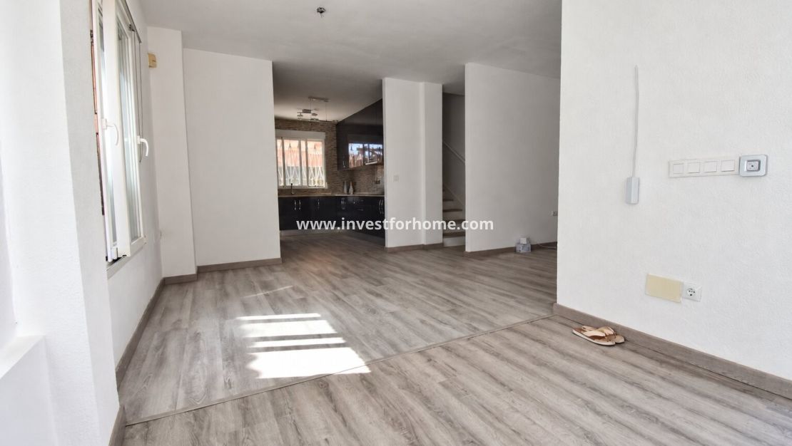 Verkoop - Villa - Orihuela Costa - Playa Flamenca