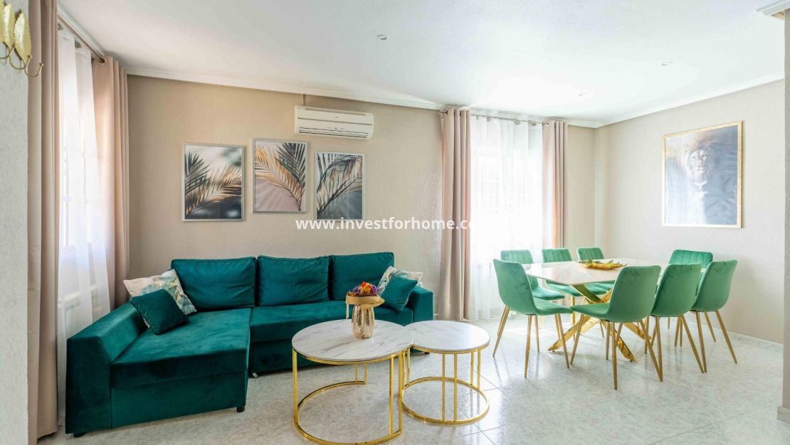 Verkoop - Villa - Orihuela Costa - Punta Prima