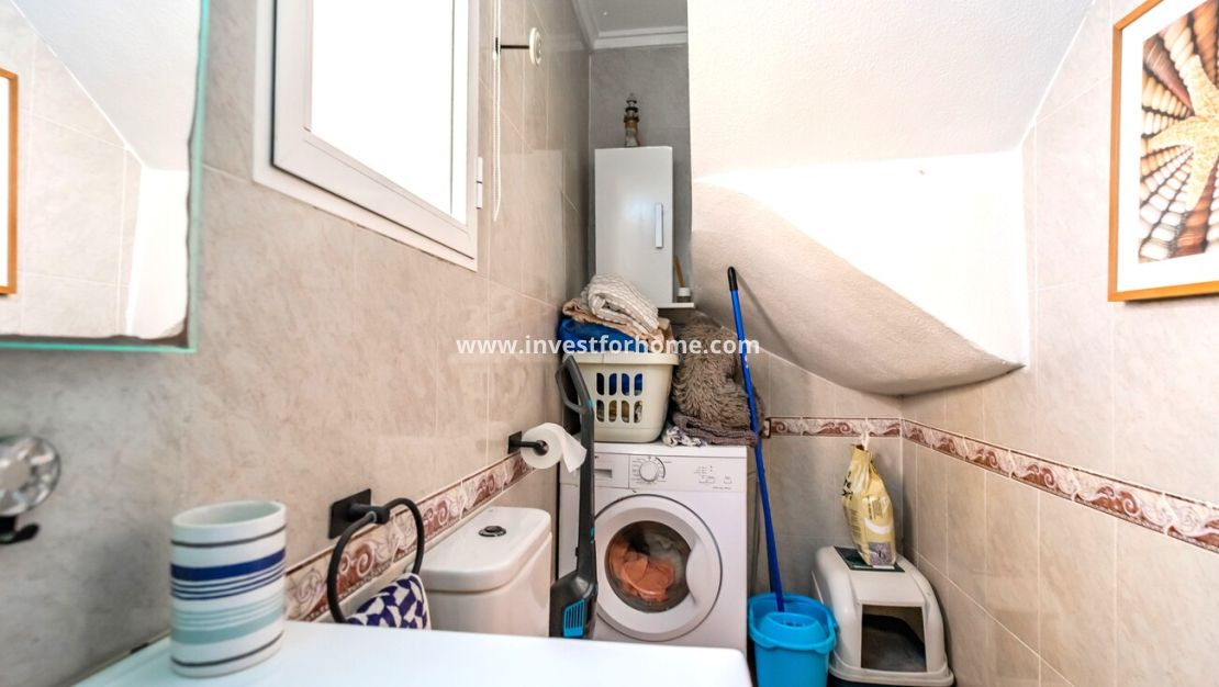 Verkoop - Villa - Orihuela Costa - Res Valle de los pinos