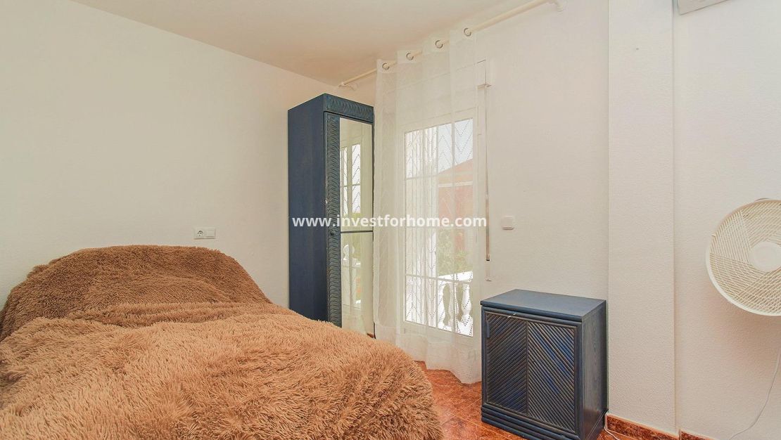 Verkoop - Villa - Orihuela Costa - Urbanización Perla Del Mar