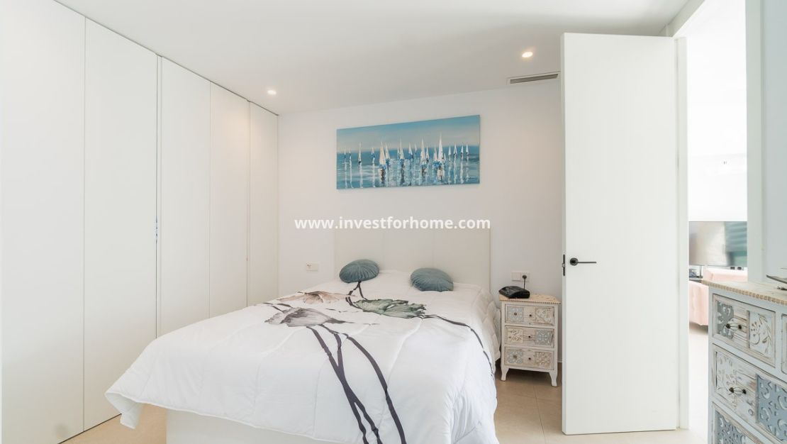 Verkoop - Villa - Orihuela Costa - Villamartin Golf