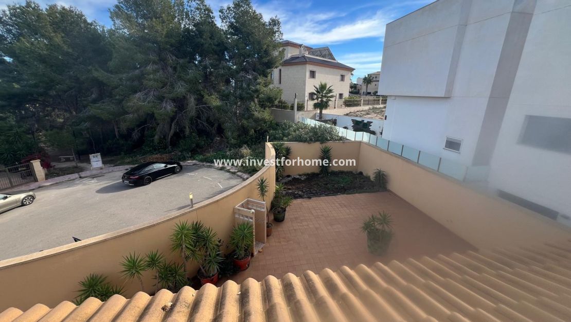 Verkoop - Villa - Orihuela Costa - Villamartín-las Filipinas