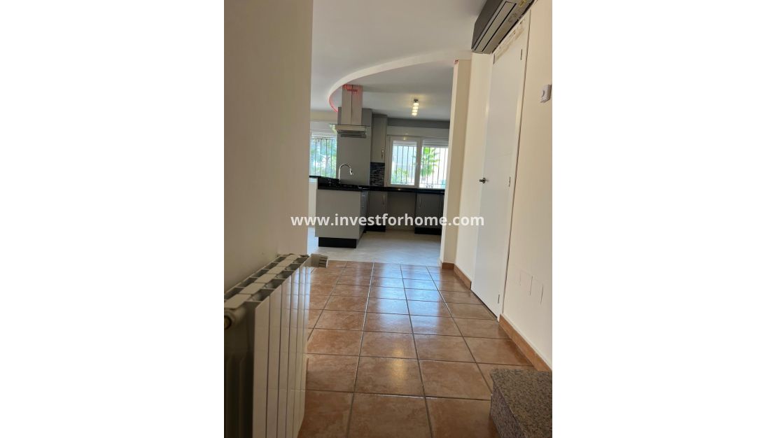 Verkoop - Villa - Orihuela Costa - Villamartín-las Filipinas