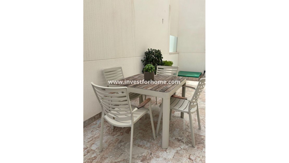 Verkoop - Villa - Orihuela Costa - Villamartín-las Filipinas