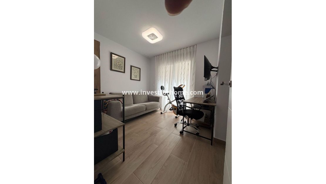 Verkoop - Villa - Orihuela Costa - Villamartín-las Filipinas