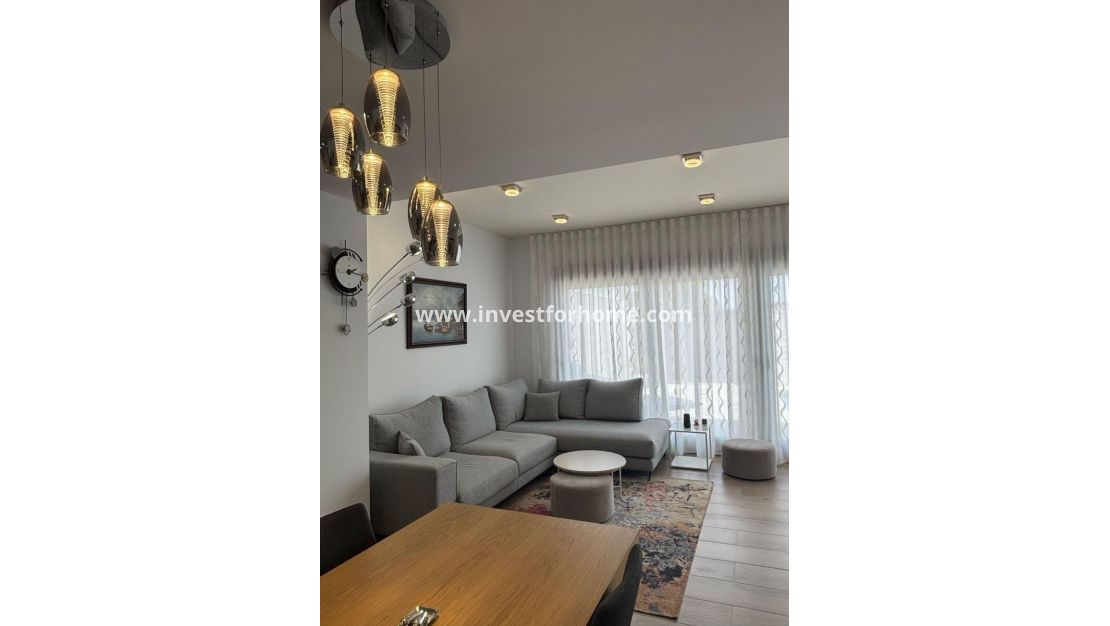 Verkoop - Villa - Orihuela Costa - Villamartín-las Filipinas