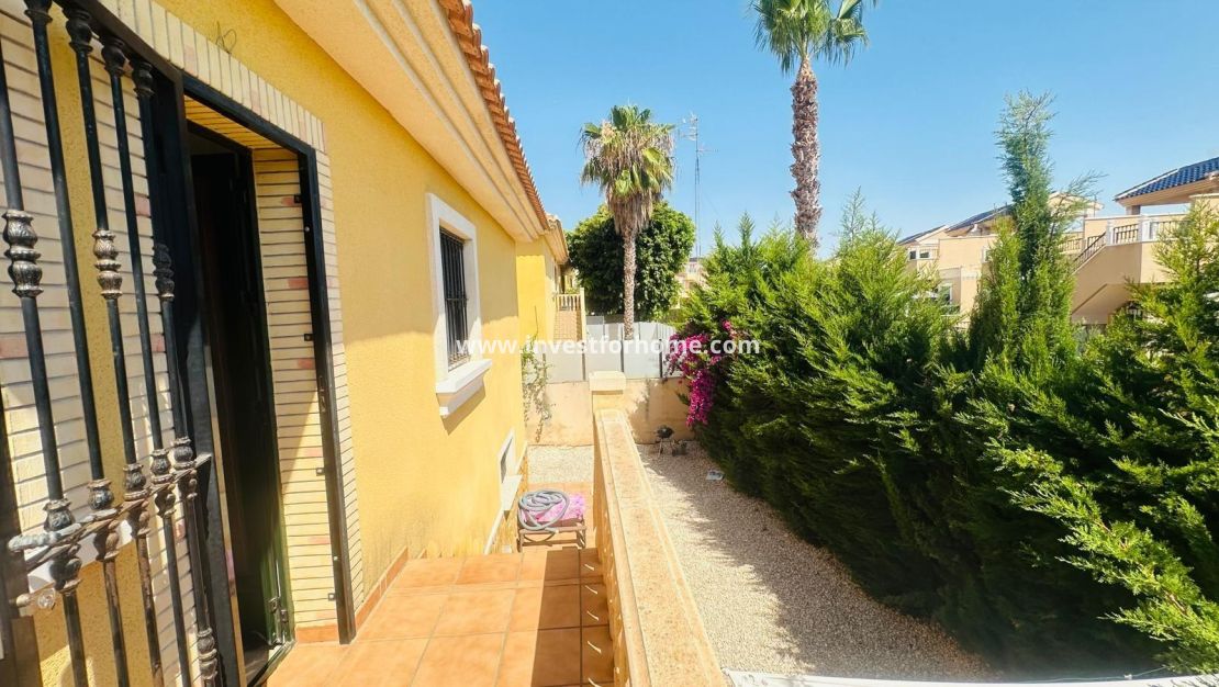 Verkoop - Villa - Orihuela Costa - Villamartin Pau 8