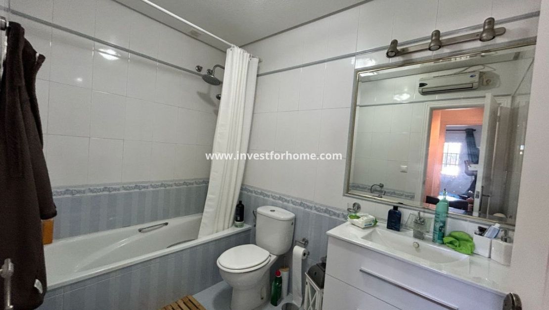 Verkoop - Villa - Orihuela Costa - Villamartin