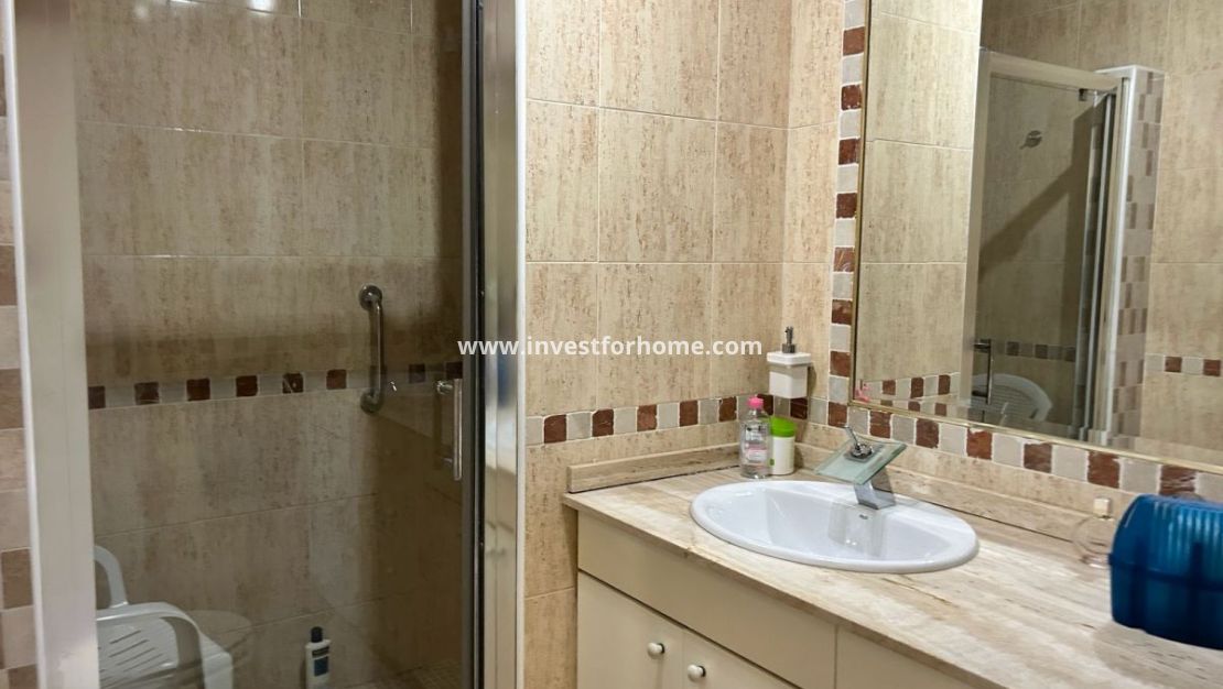 Verkoop - Villa - Orihuela Costa - Villamartin