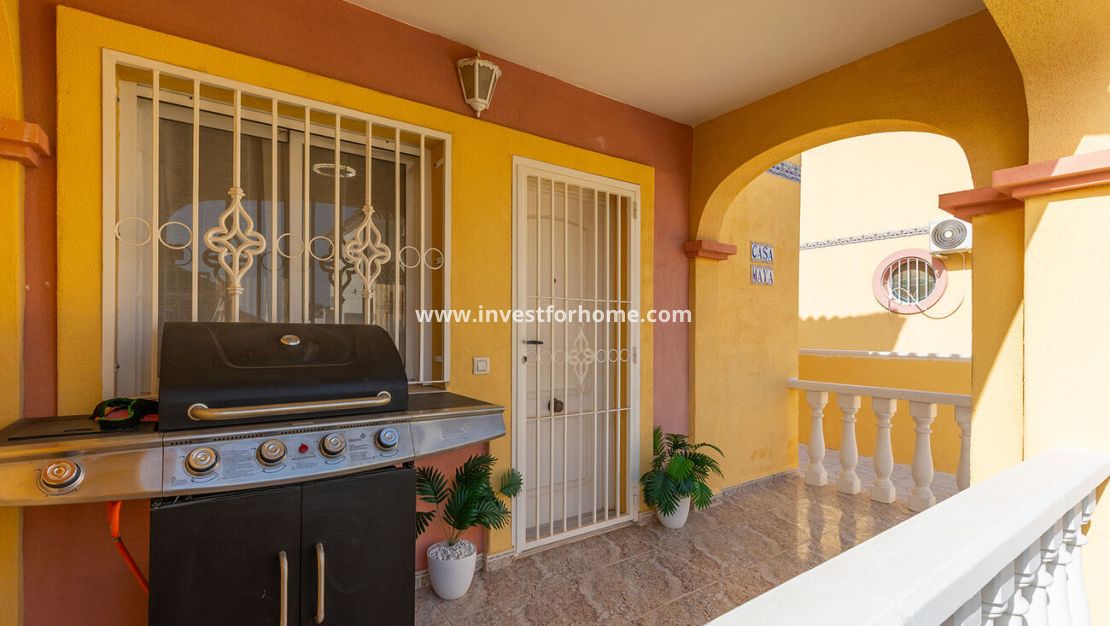 Verkoop - Villa - Orihuela Costa - Villamartín