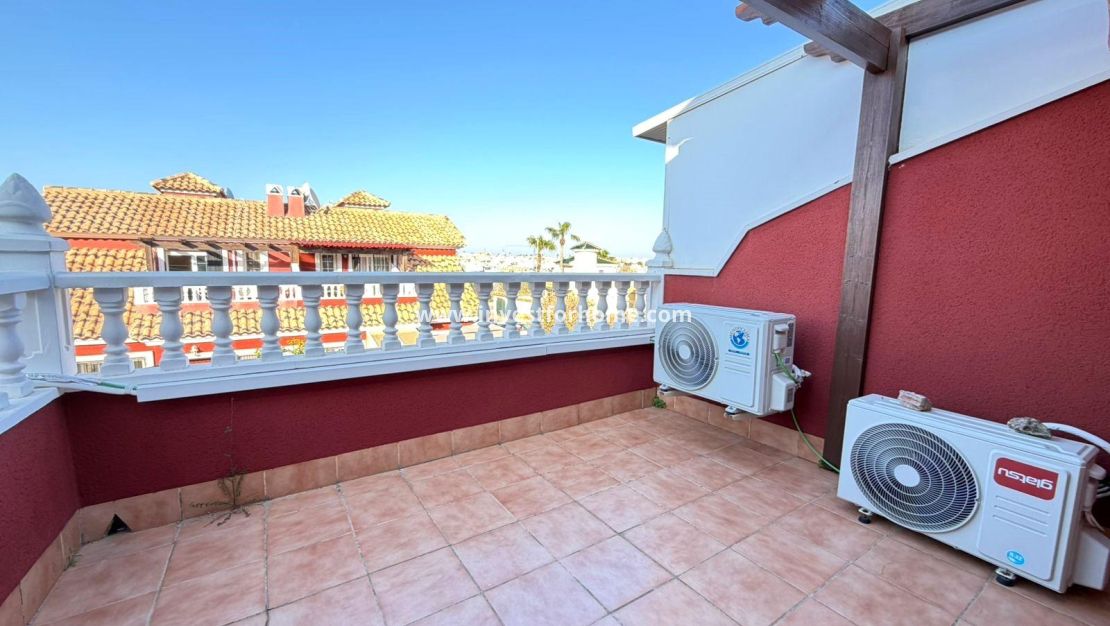 Verkoop - Villa - Orihuela Costa - Villamartín