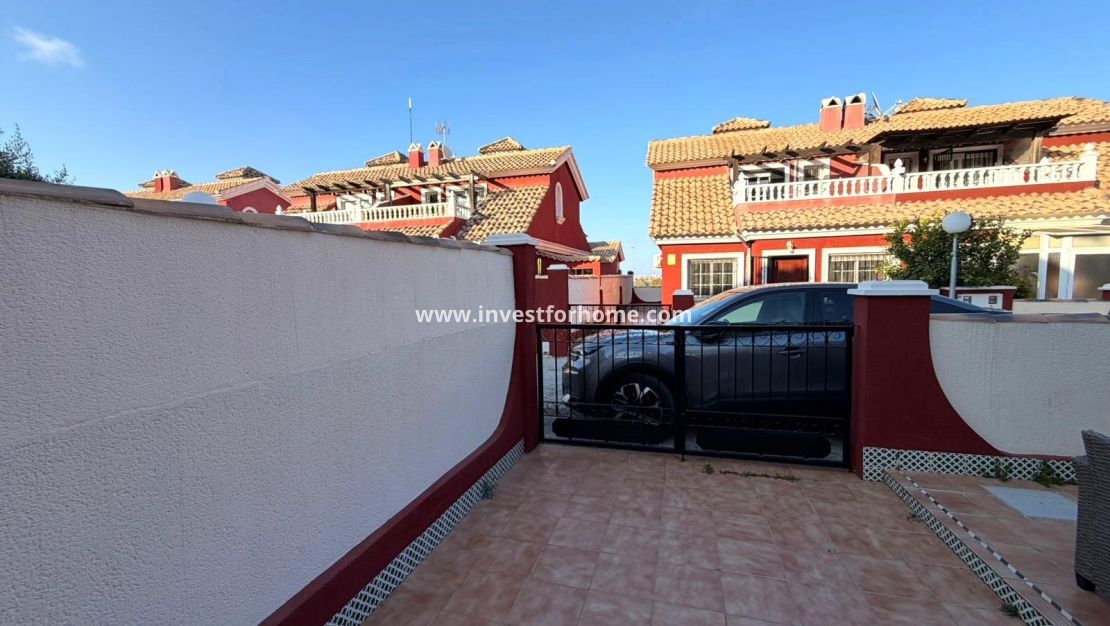 Verkoop - Villa - Orihuela Costa - Villamartín