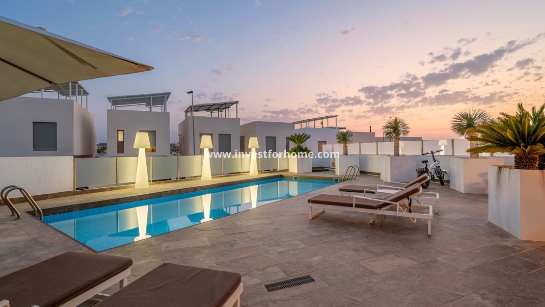 Verkoop - Villa - Orihuela Costa - Villamartín