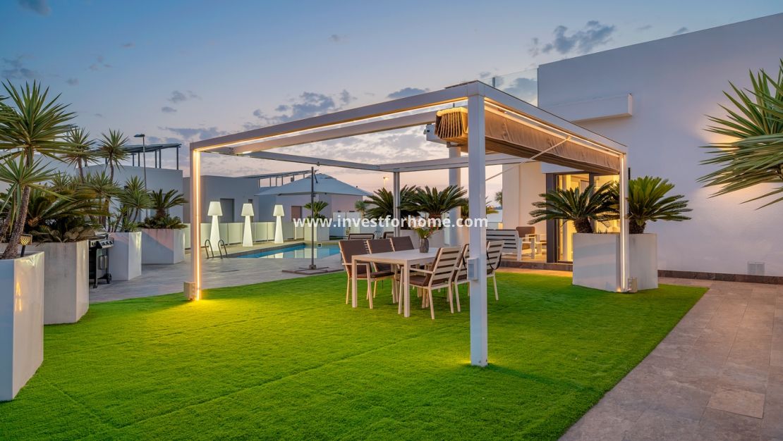 Verkoop - Villa - Orihuela Costa - Villamartín