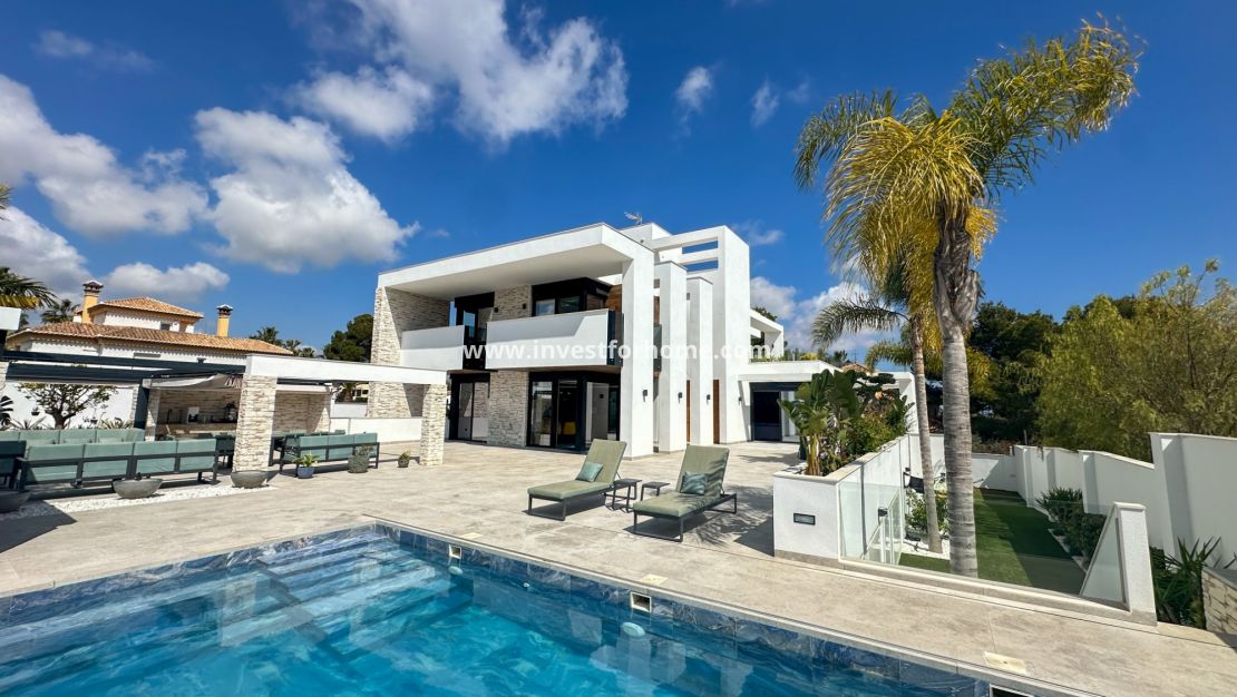 Verkoop - Villa - Orihuela Costa - Villamartín