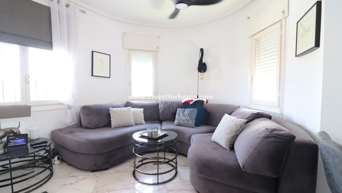 Verkoop - Villa - Orihuela Costa - Villamartín