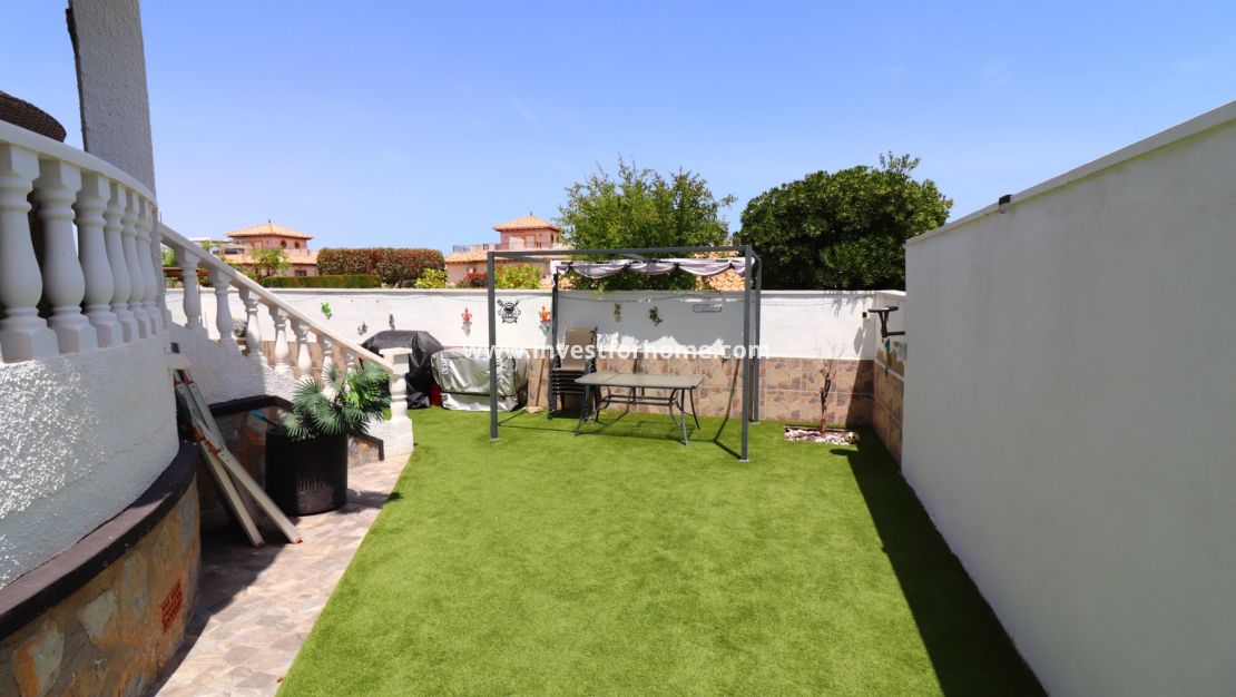 Verkoop - Villa - Orihuela Costa - Villamartín
