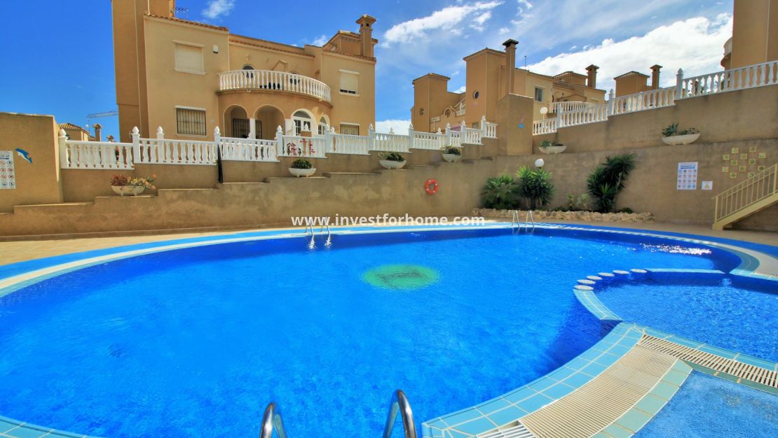 Verkoop - Villa - Orihuela Costa - Villamartín