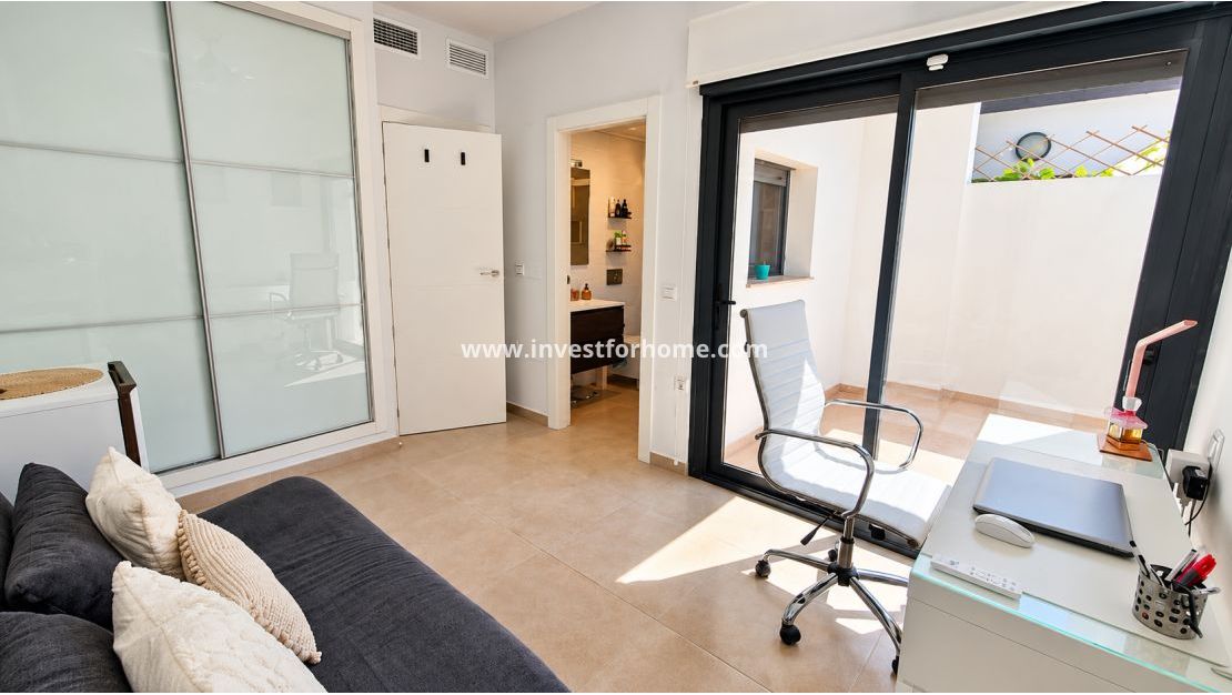 Verkoop - Villa - Orihuela Costa - Villamartín