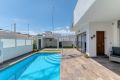 Verkoop - Villa - Orihuela Costa - Villamartín