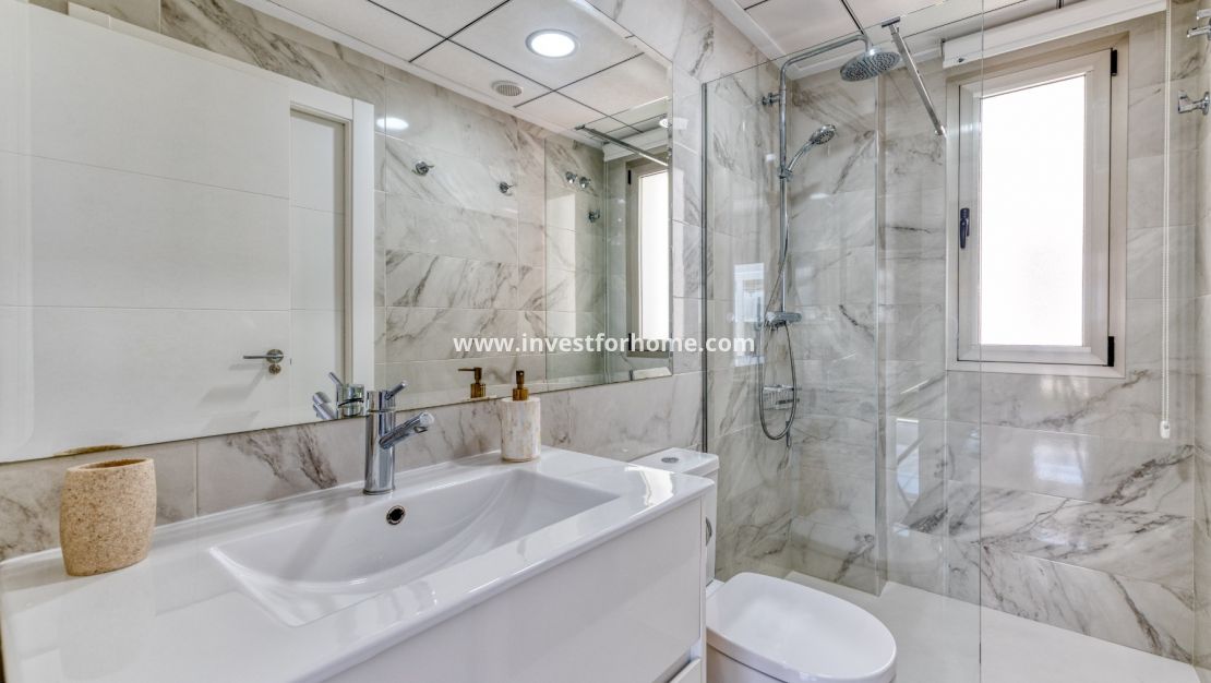 Verkoop - Villa - Orihuela Costa - Villamartín