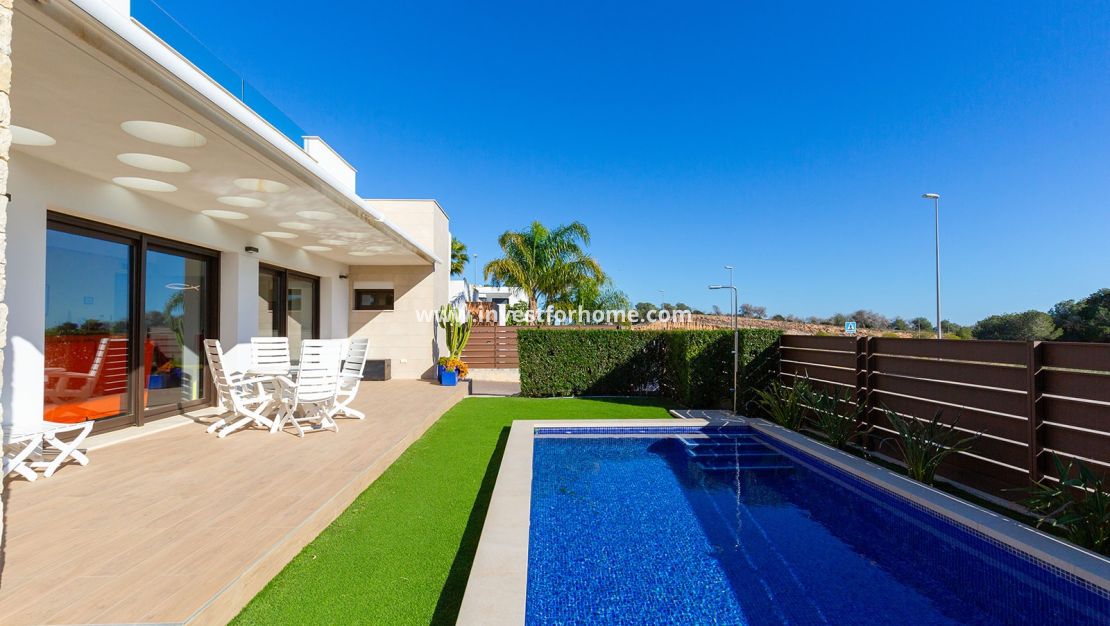 Verkoop - Villa - Orihuela Costa - Vistabella Golf