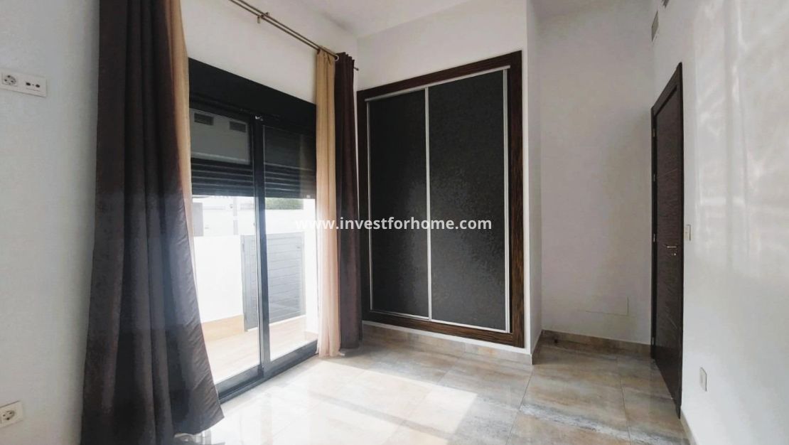 Verkoop - Villa - Pilar de la Horadada - Costa Blanca