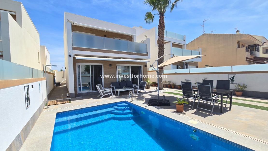 Verkoop - Villa - Pilar de la Horadada - Costa Blanca