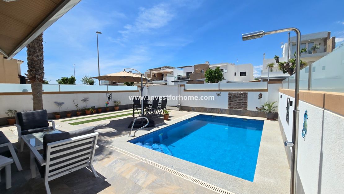 Verkoop - Villa - Pilar de la Horadada - Costa Blanca