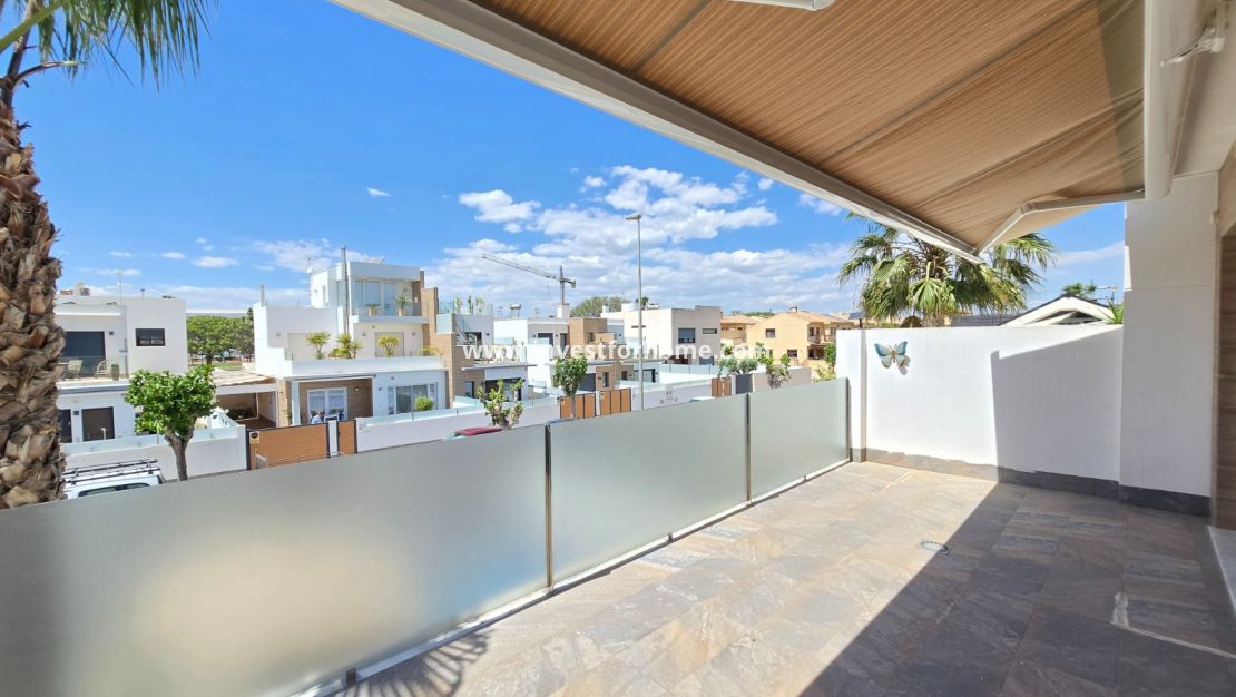 Verkoop - Villa - Pilar de la Horadada - Costa Blanca