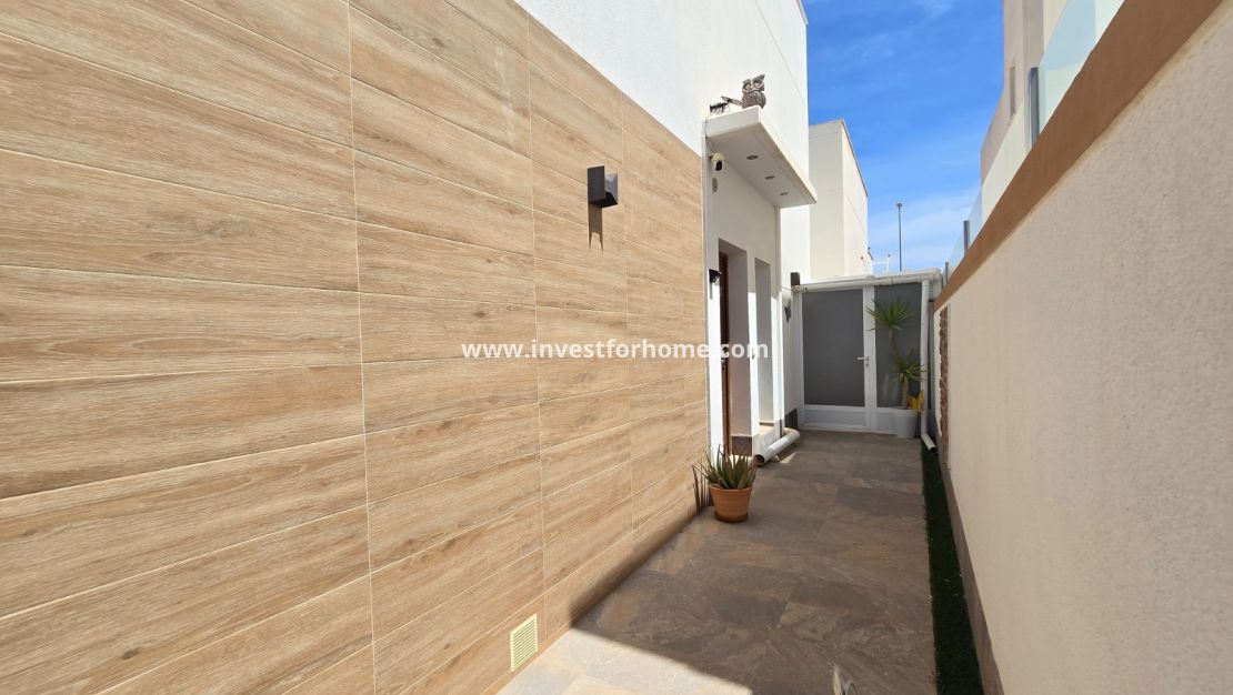 Verkoop - Villa - Pilar de la Horadada - Costa Blanca