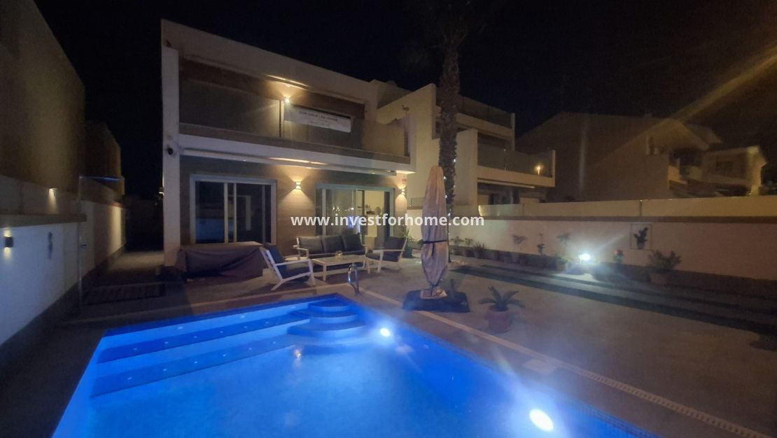 Verkoop - Villa - Pilar de la Horadada - Costa Blanca