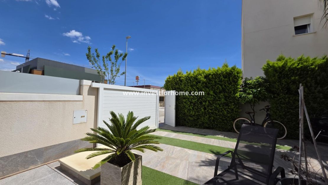 Verkoop - Villa - Pilar de la Horadada - Zona Pueblo