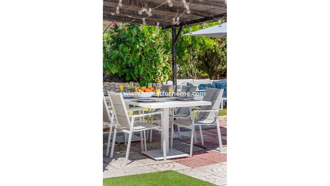 Verkoop - Villa - Pinar de Campoverde - Costa Blanca