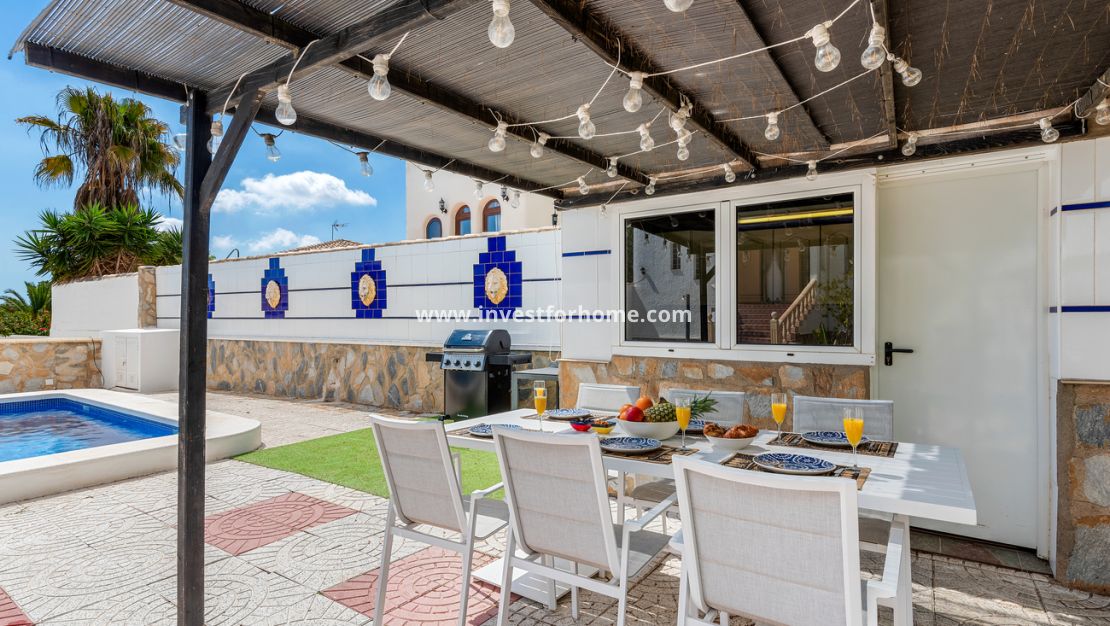 Verkoop - Villa - Pinar de Campoverde - Costa Blanca