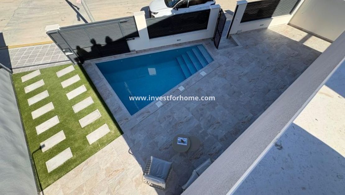 Verkoop - Villa - Pinar de Campoverde - Inland