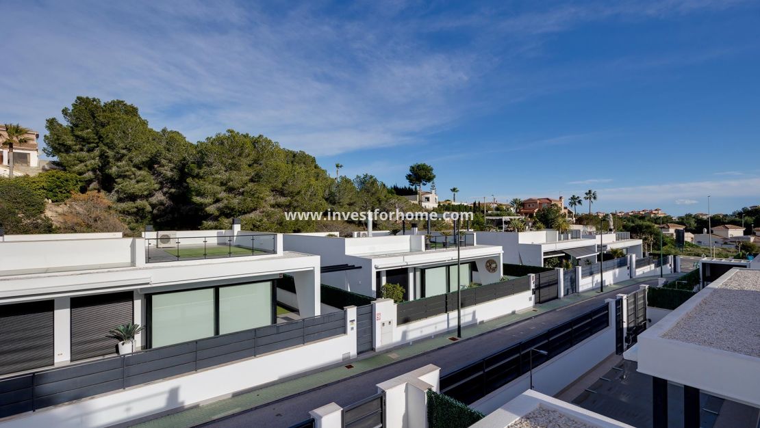 Verkoop - Villa - Pinar de Campoverde - Inland