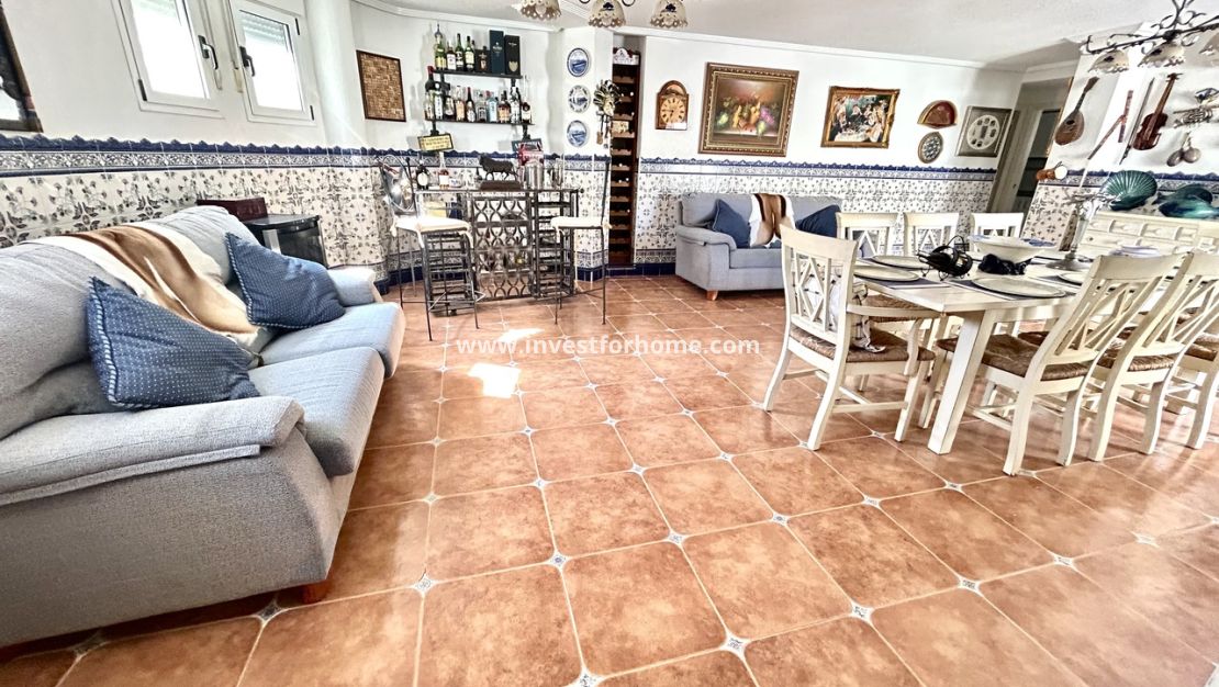 Verkoop - Villa - Pinar de Campoverde - Inland