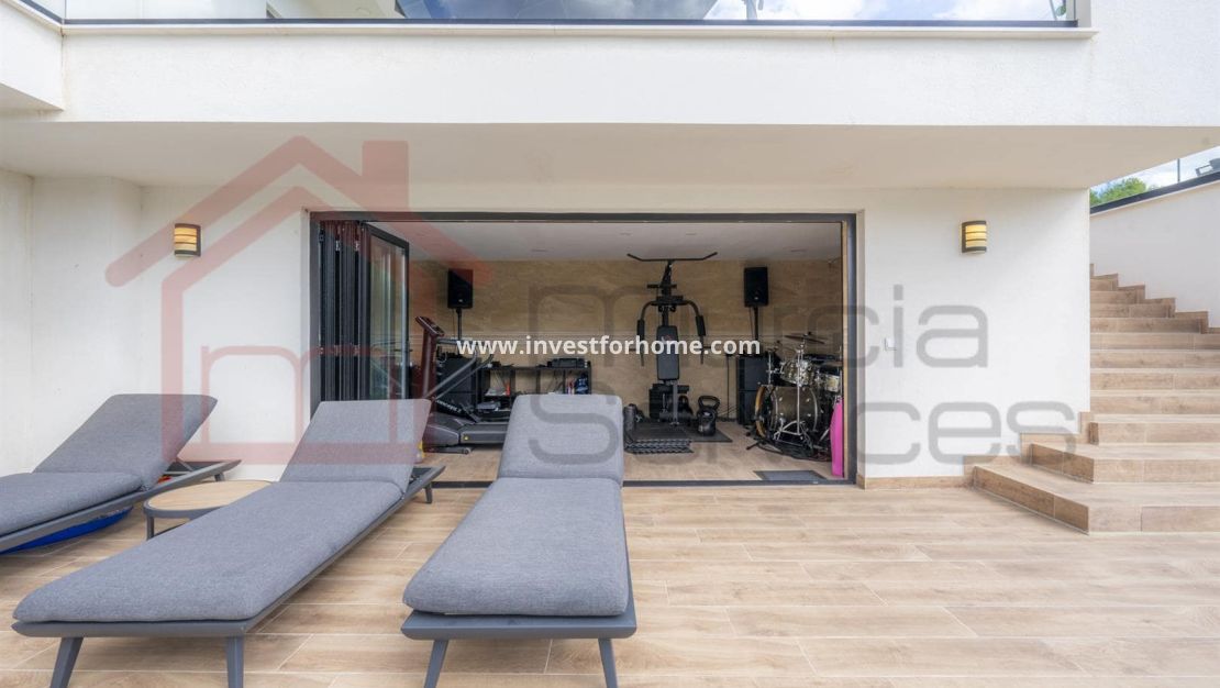 Verkoop - Villa - Pinar de Campoverde - Inland