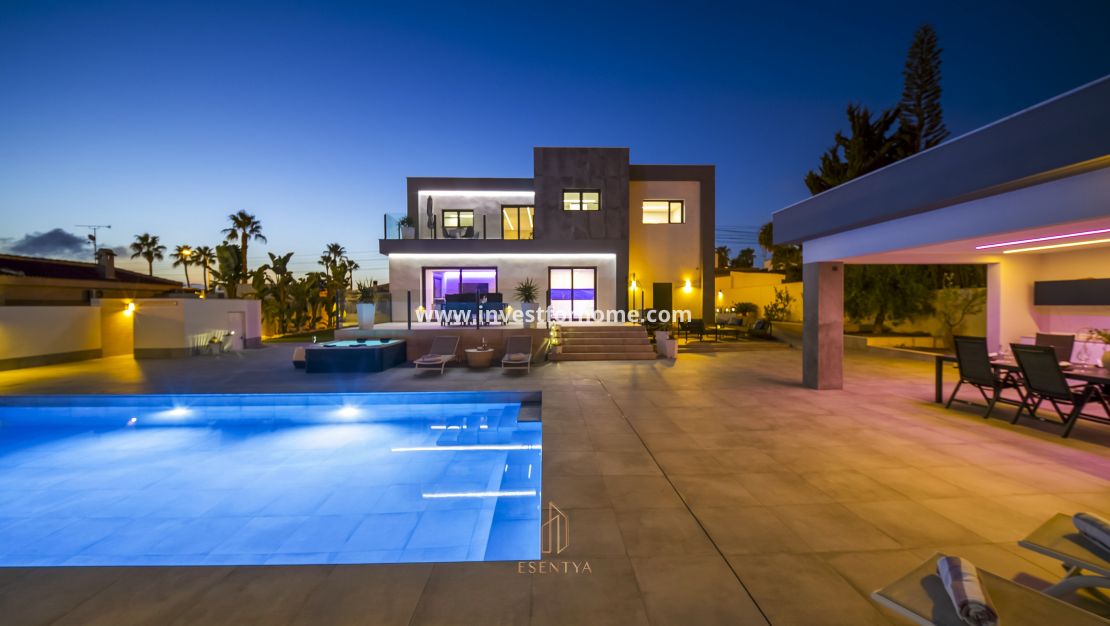 Verkoop - Villa - Rojales - Ciudad Quesada