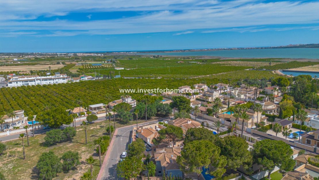 Verkoop - Villa - Rojales - Pueblo Bravo