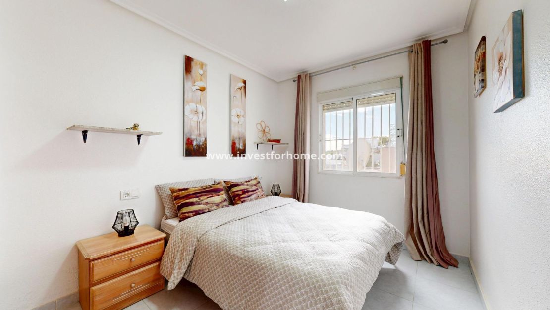 Verkoop - Villa - San Miguel de Salinas - 03193