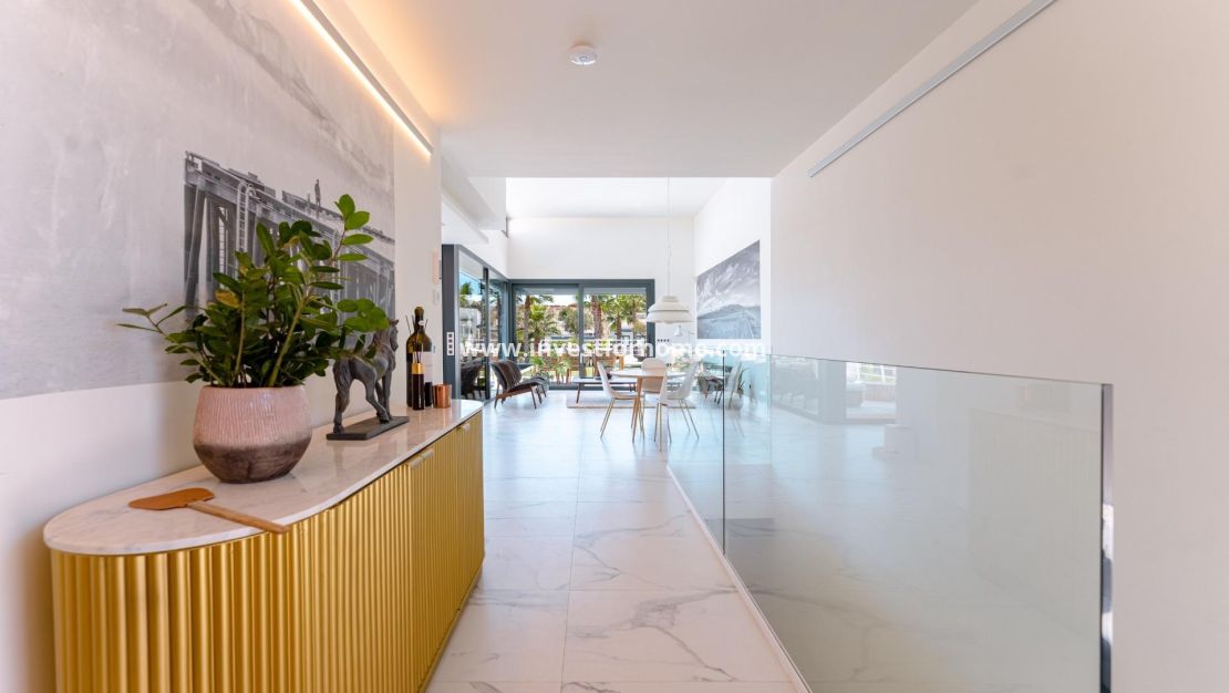 Verkoop - Villa - San Miguel de Salinas - Bellavista