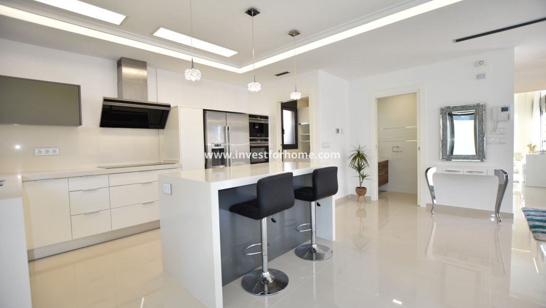 Verkoop - Villa - San Miguel de Salinas - Inland