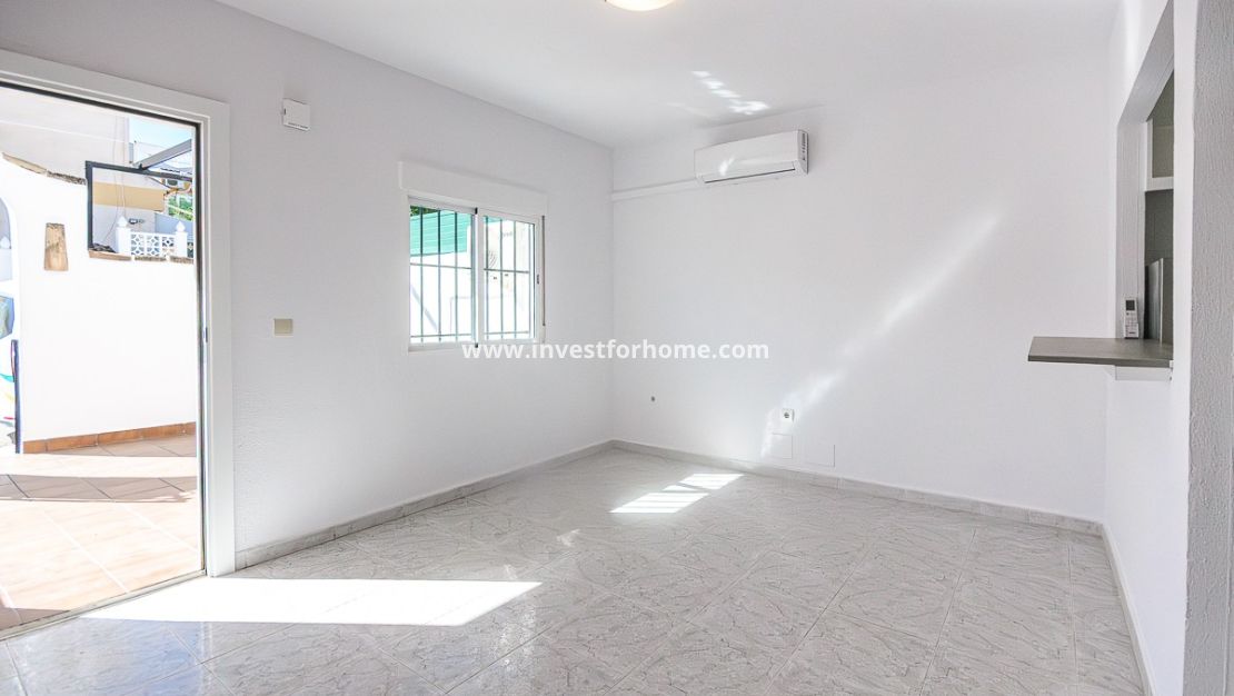 Verkoop - Villa - San Miguel de Salinas - Inland