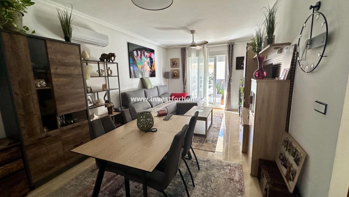 Verkoop - Villa - San Miguel de Salinas - Residencial Los Flamencos