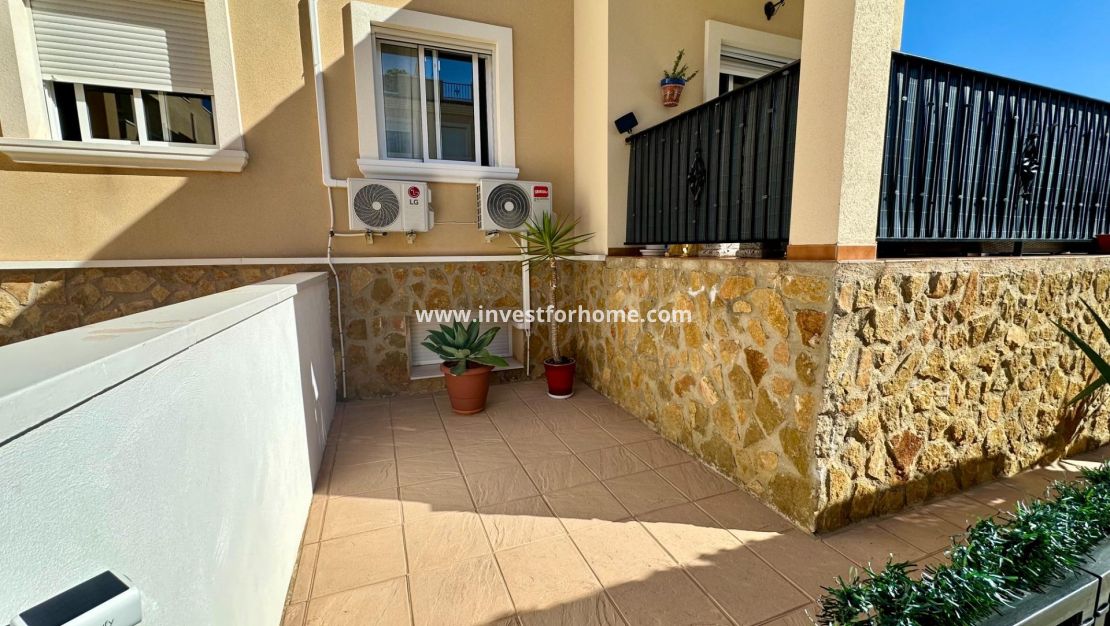 Verkoop - Villa - San Miguel de Salinas - Residencial Los Flamencos